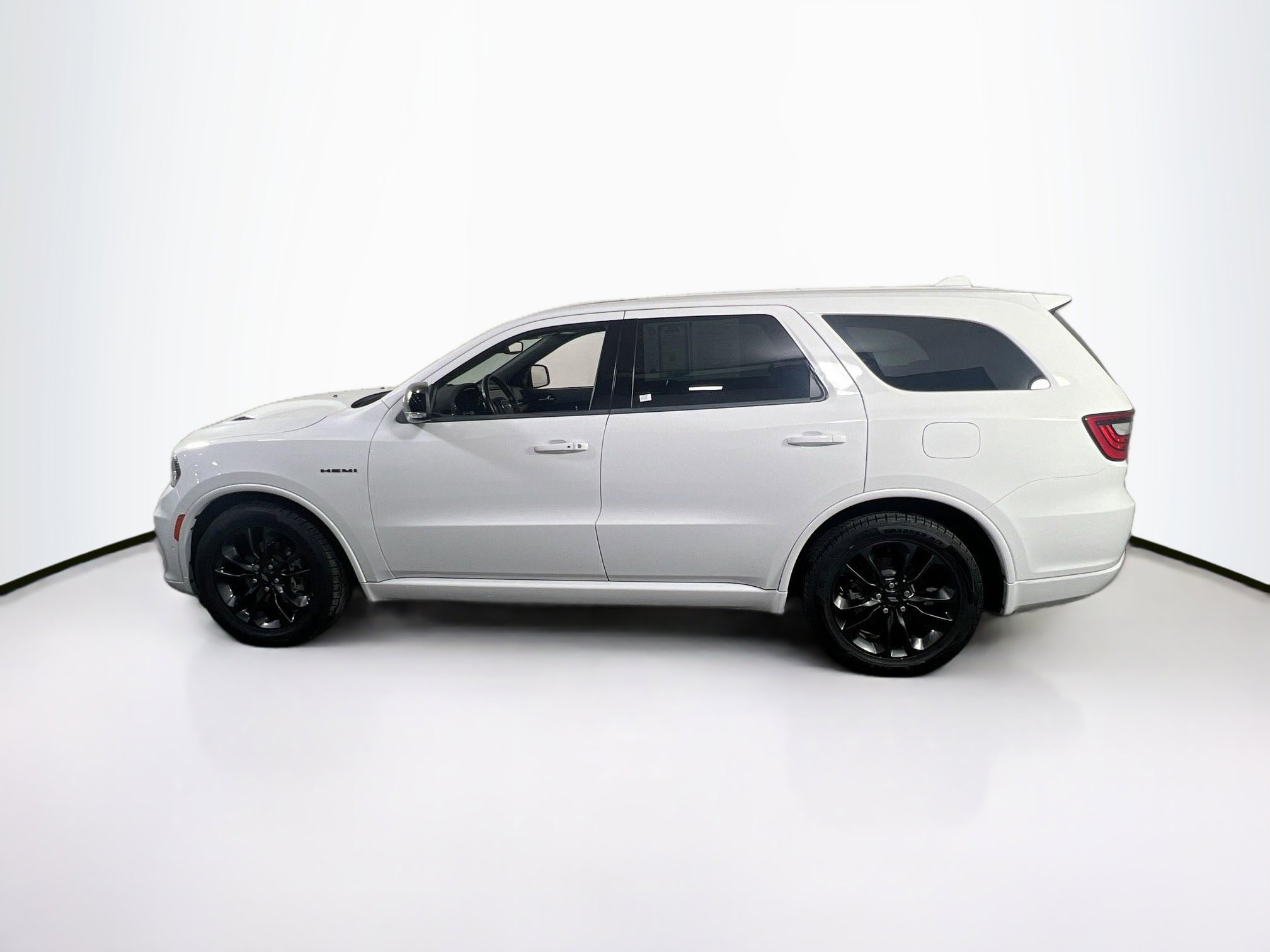 Used 2022 Dodge Durango R/T w/ Blacktop Package image 8