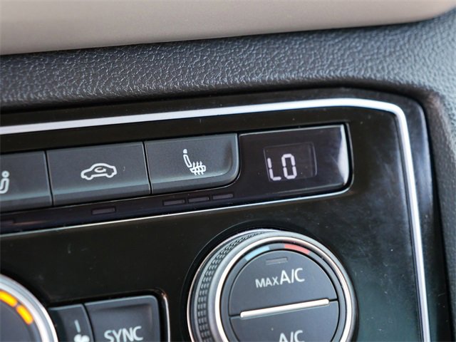 Certified 2022 Volkswagen Atlas SE image 32