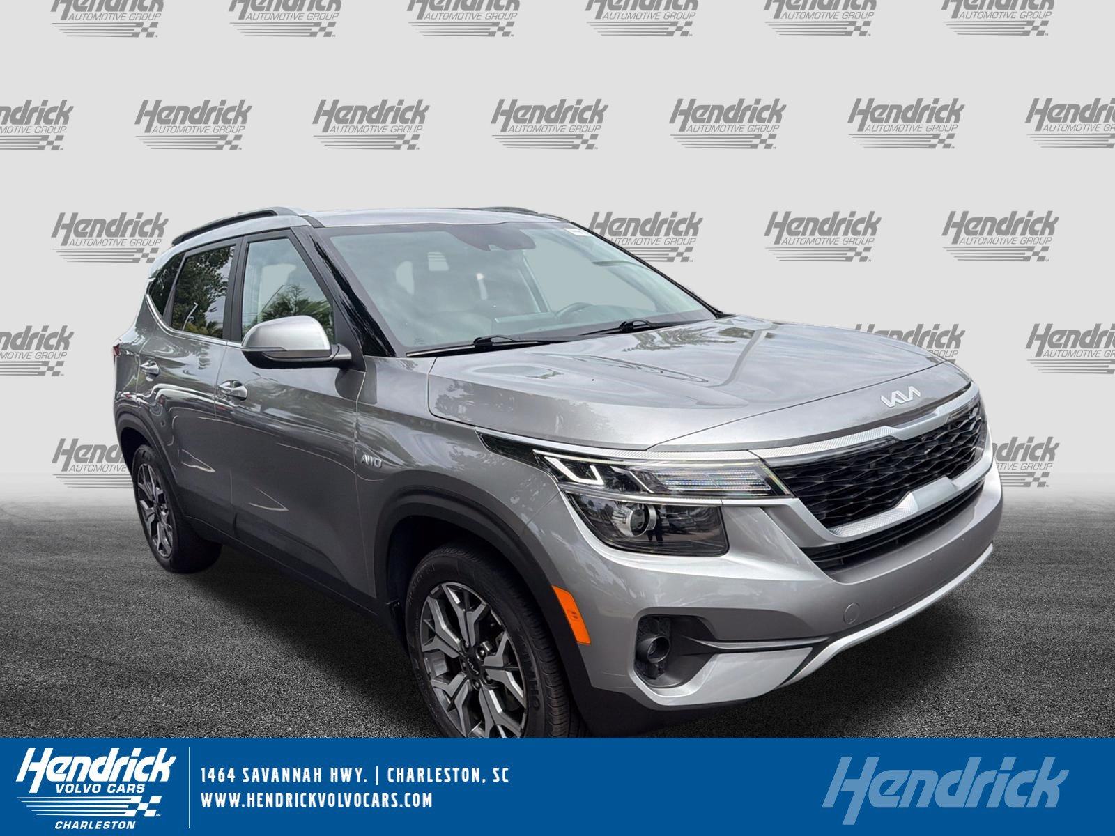 Used 2023 Kia Seltos EX AWD/4WD image 1