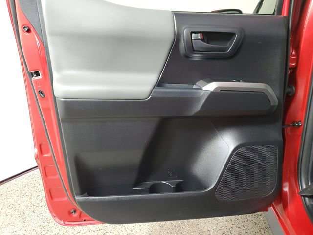 Used 2021 Toyota Tacoma SR5 image 17
