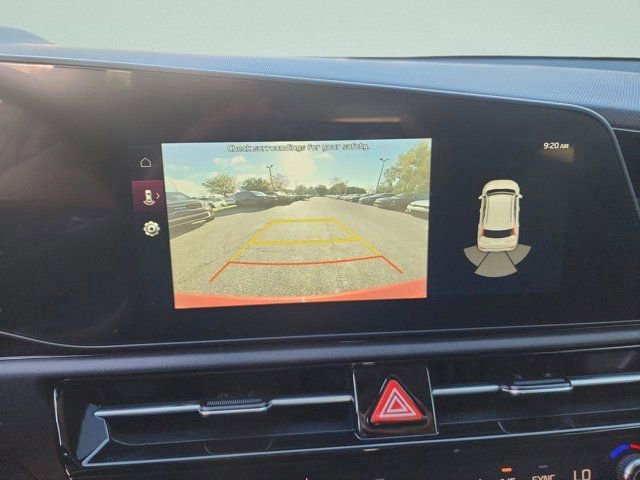 New 2025 Kia Niro EX w/ EX Cold Weather Package image 13