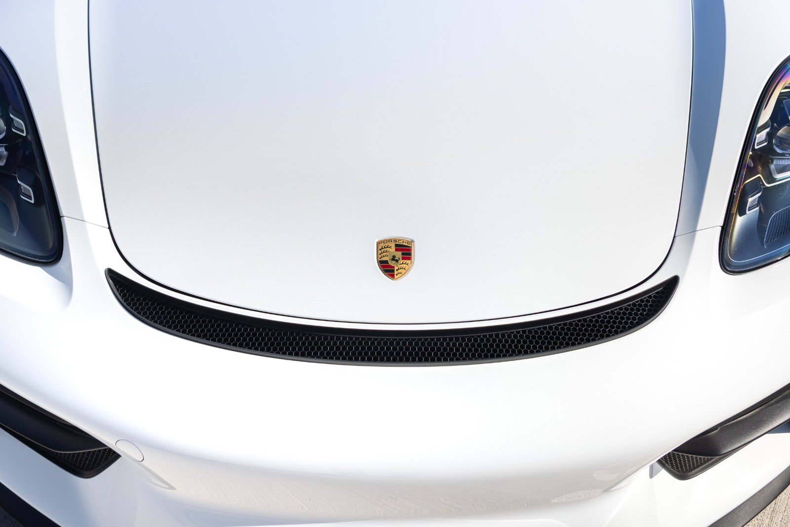 Used 2020 Porsche 718 Boxster Spyder RWD image 28