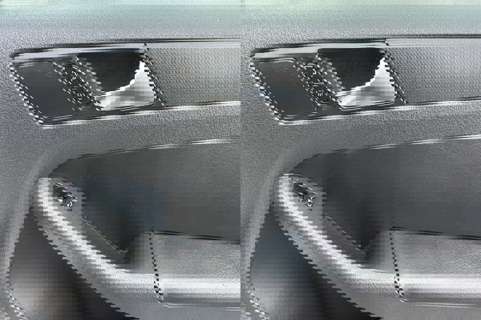 Used 2011 Volkswagen Jetta SE image 17