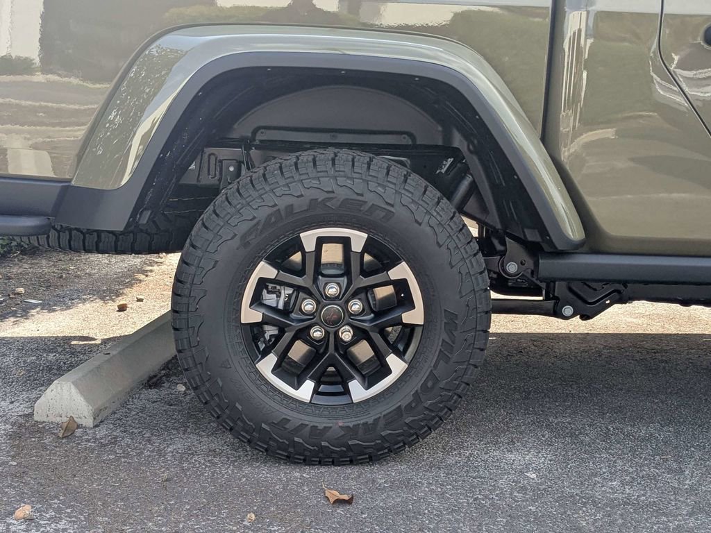 New 2026 Jeep Gladiator Rubicon AWD/4WD image 10