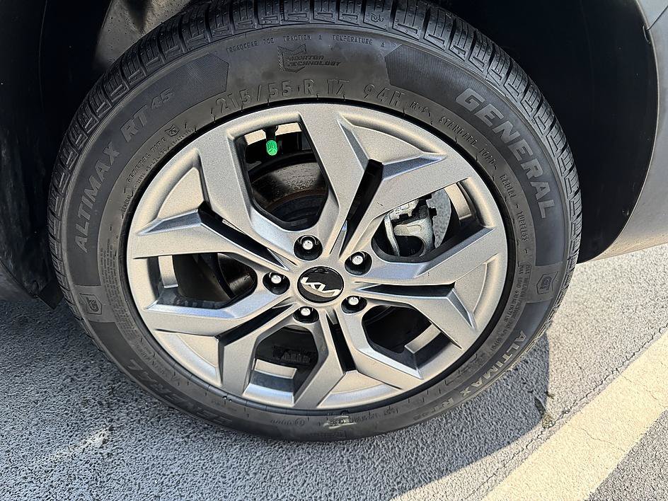 Used 2024 Kia Seltos LX AWD/4WD image 24