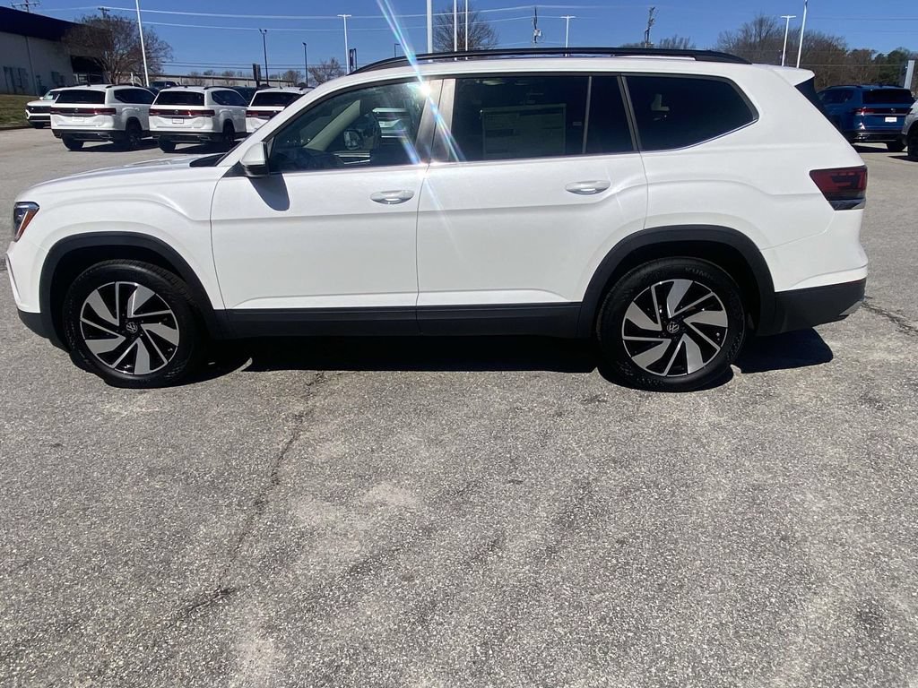 New 2026 Volkswagen Atlas SE FWD image 6