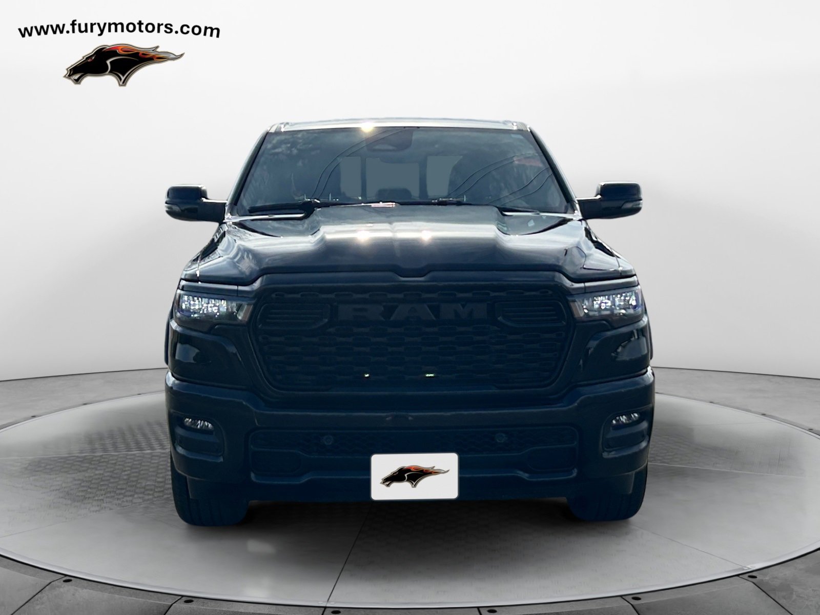 New 2026 RAM 1500 4x4 Crew Cab image 8