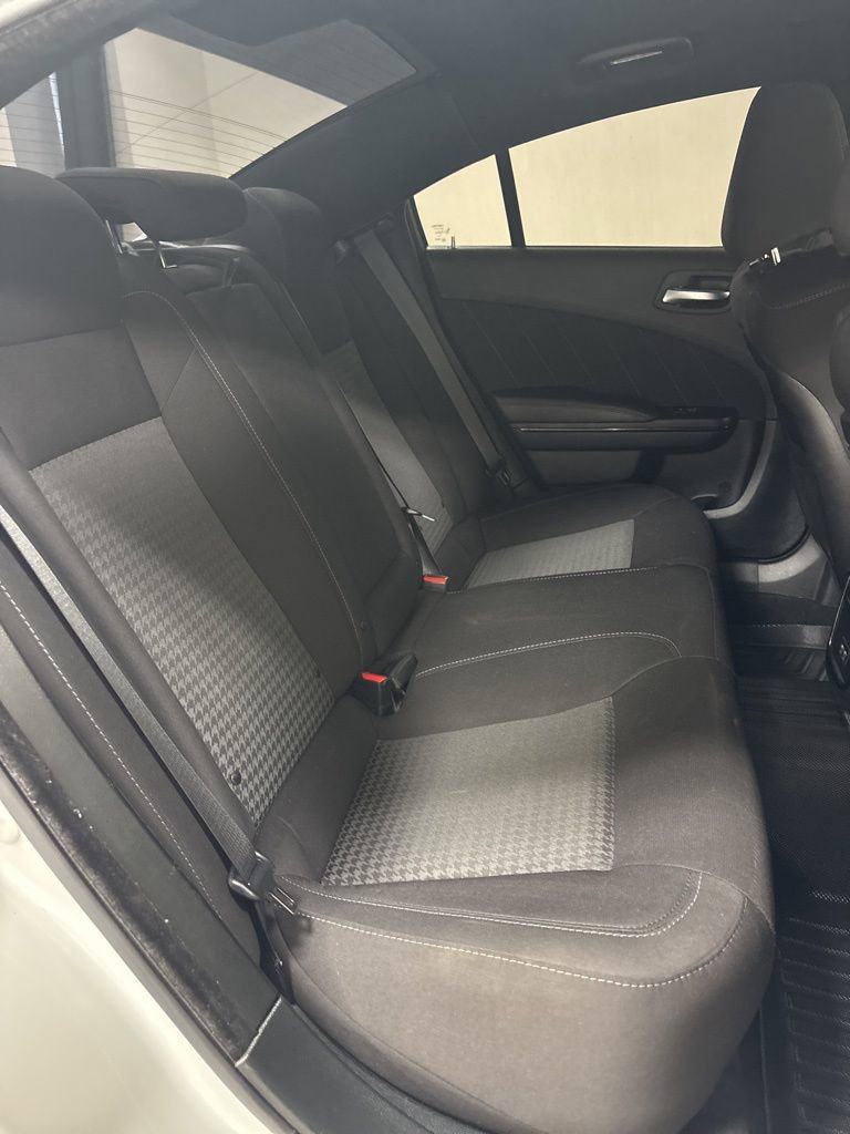Used 2023 Dodge Charger R/T w/ Blacktop Package image 31