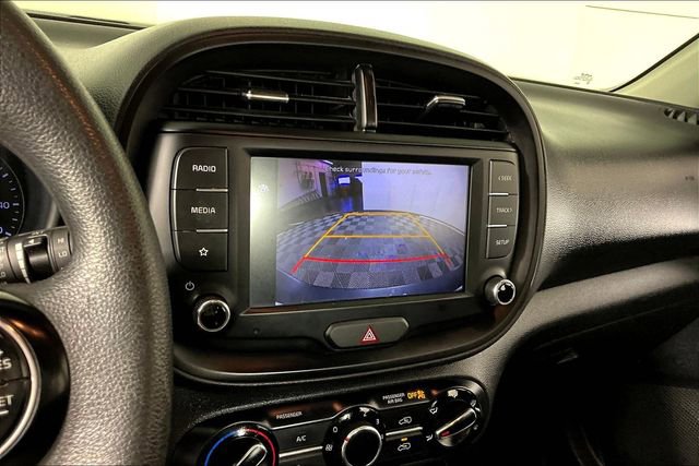 Used 2022 Kia Soul LX w/ Technology Package image 13