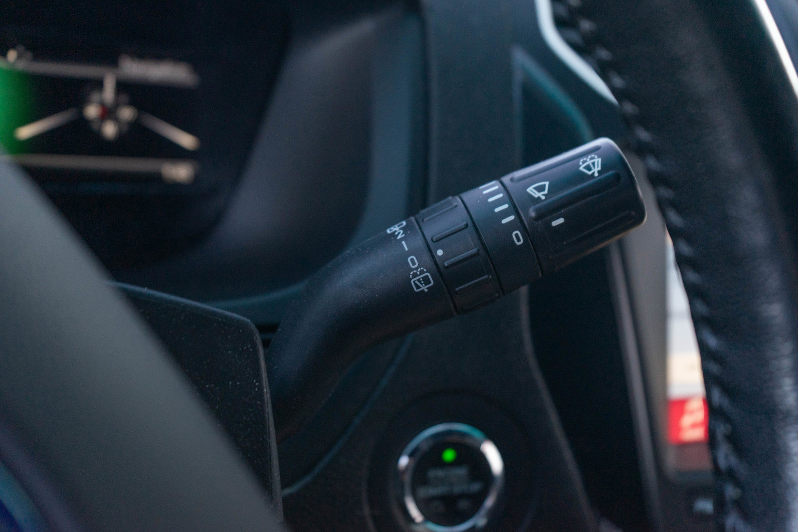 Used 2017 Ford Explorer XLT w/ Equipment Group 202A image 24