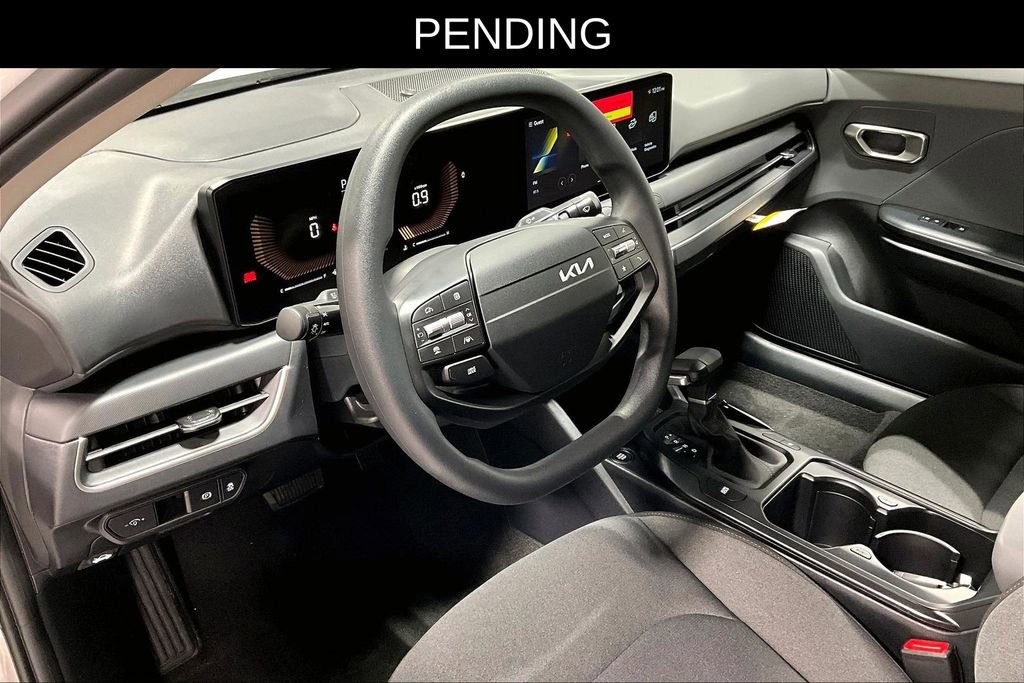 New 2025 Kia K4 FWD image 20