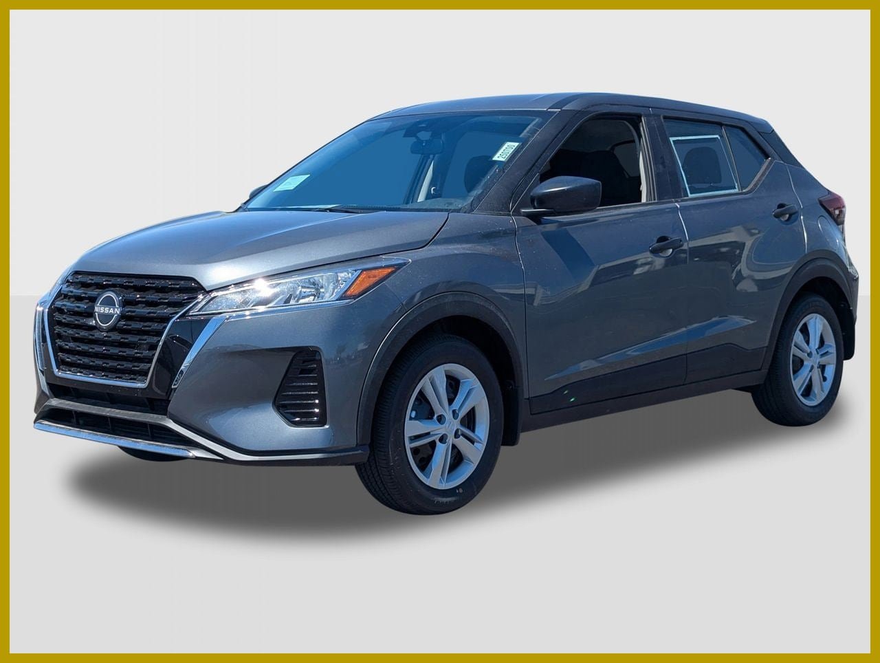 New 2025 Nissan Kicks Play S image 1