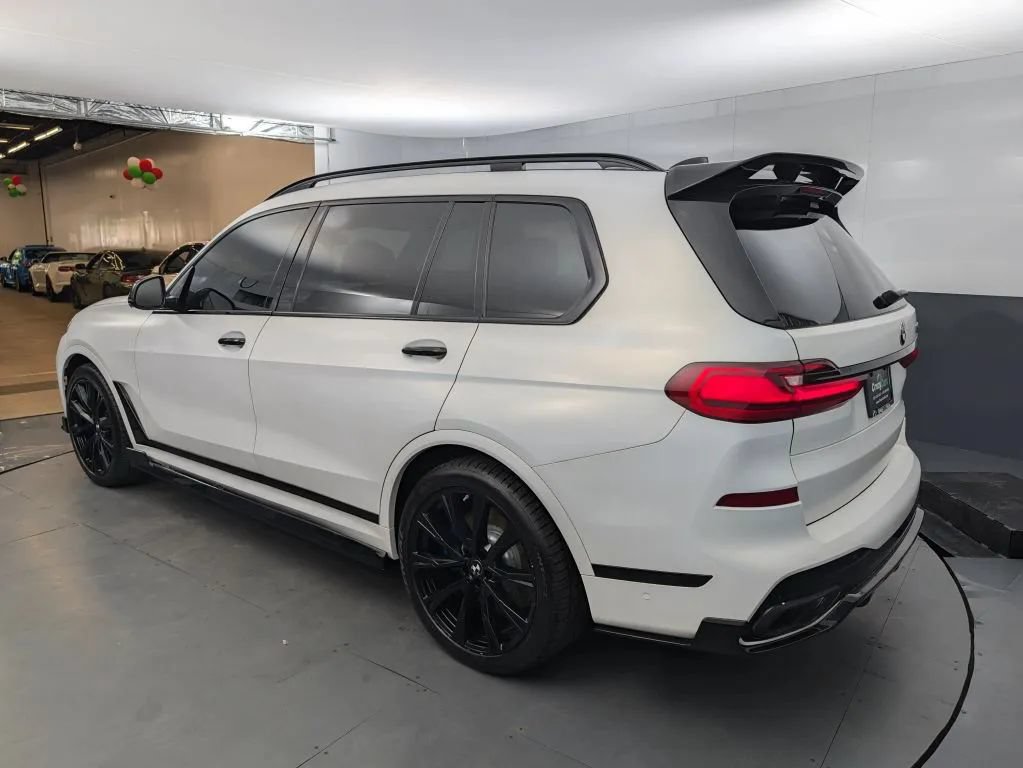 Used 2020 BMW X7 M50i w/ Executive Package AWD/4WD image 3