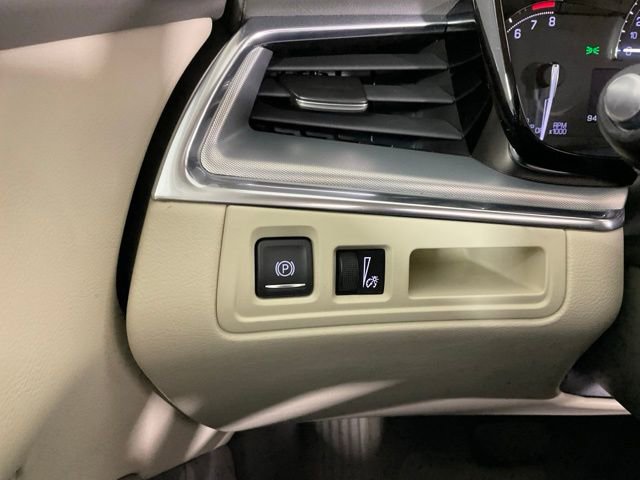 Used 2019 Cadillac XT5 Luxury image 24