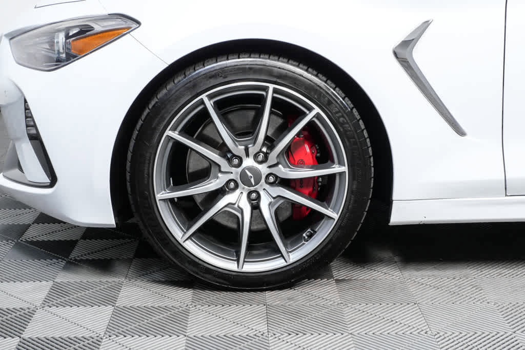 Used 2019 Genesis G70 3.3T Advanced w/ Prestige Package image 32