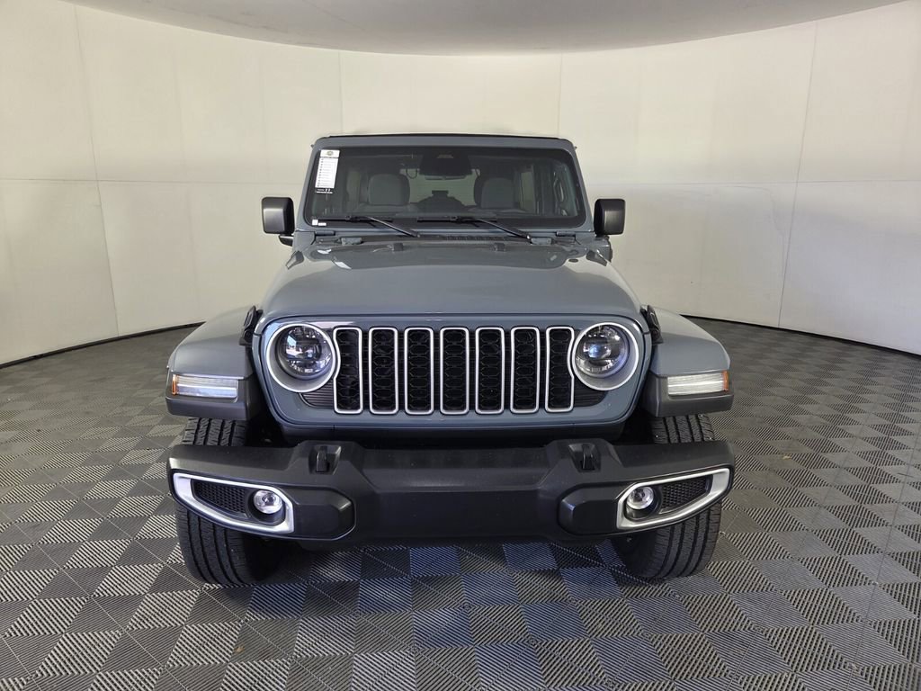 Certified 2025 Jeep Wrangler Sahara w/ Safety Group image 3