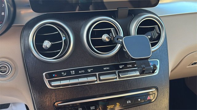 Used 2022 Mercedes-Benz GLC 300 image 14