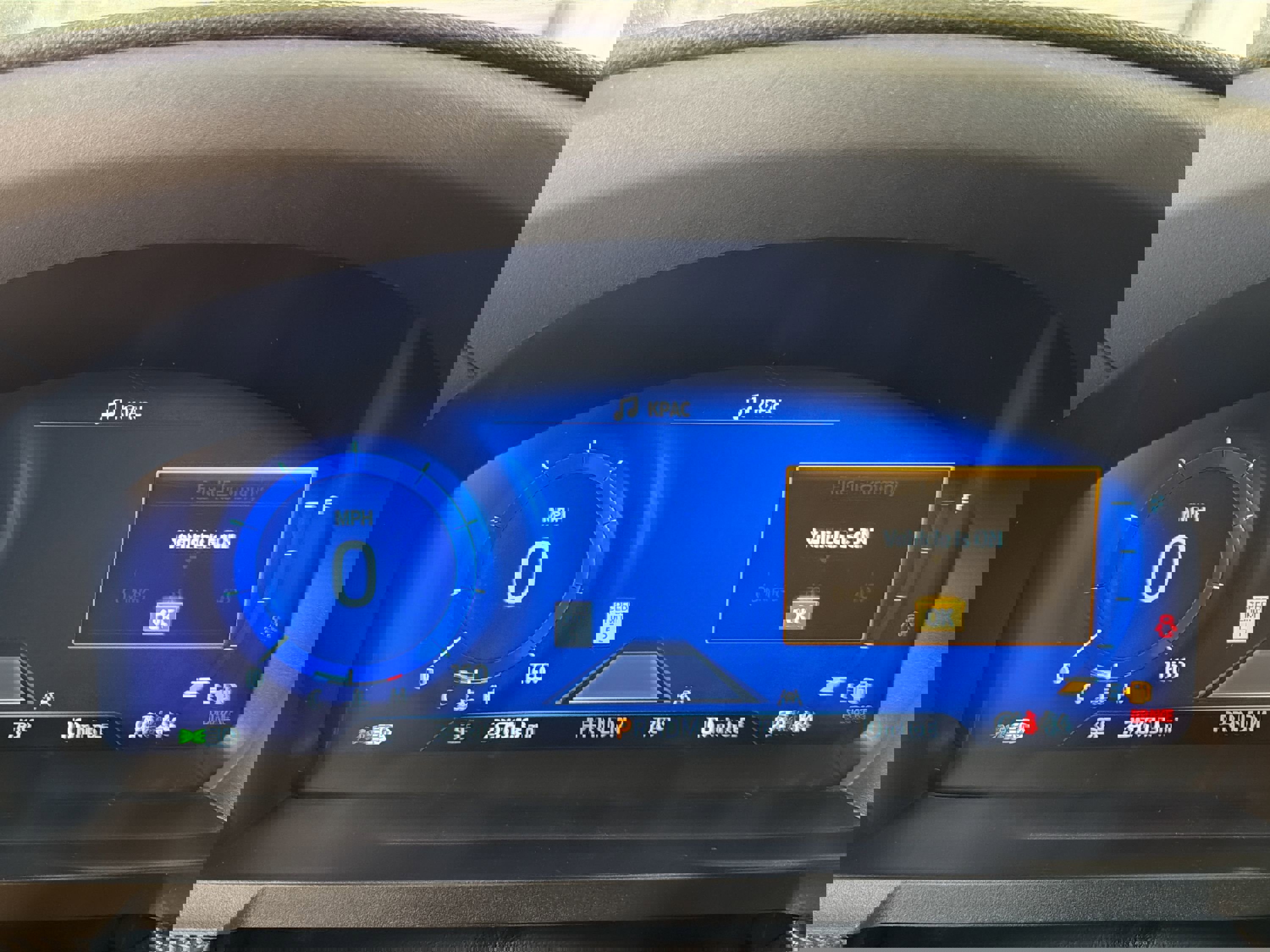 Used 2022 Ford Explorer ST w/ Equipment Group 401A image 16