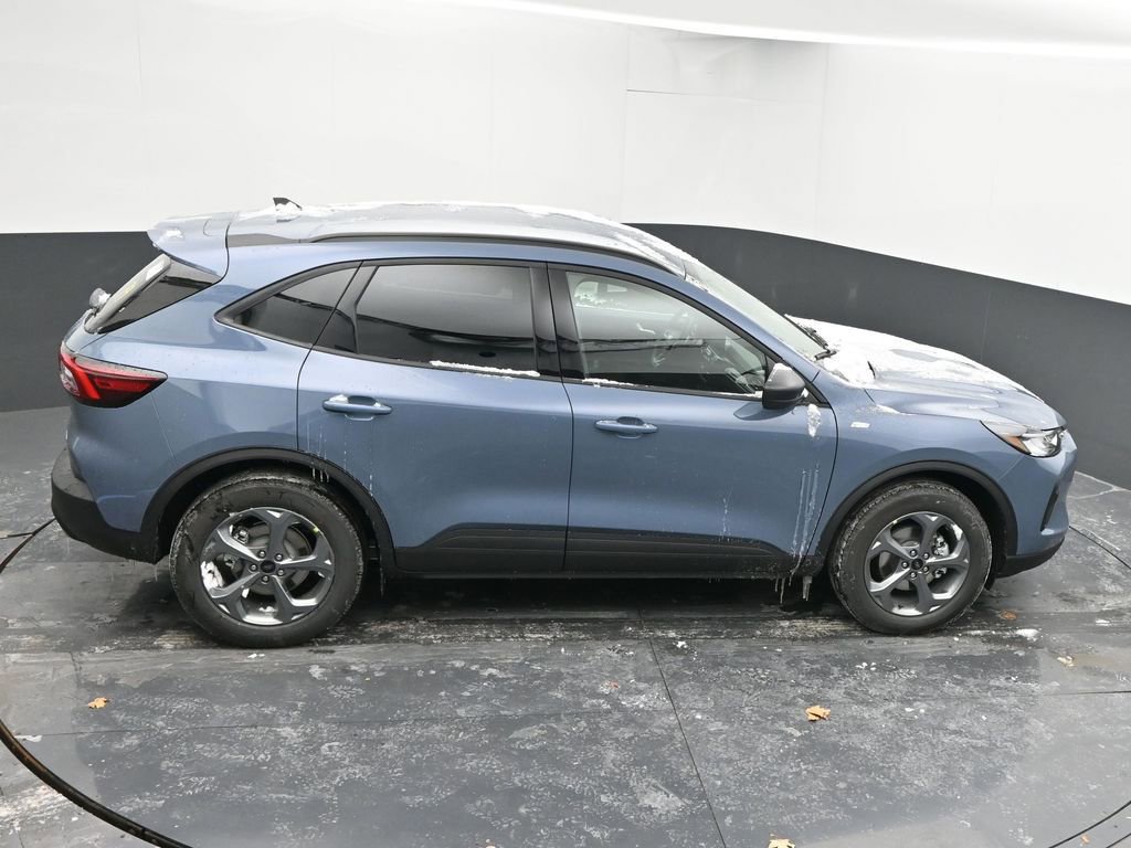 New 2026 Ford Escape ST-Line w/ Cold Weather Package image 40