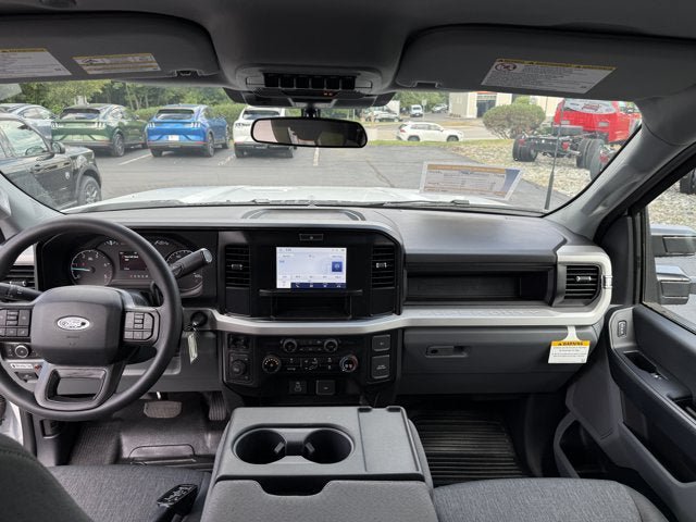 New 2026 Ford F550 4x4 Supercab Super Duty image 11