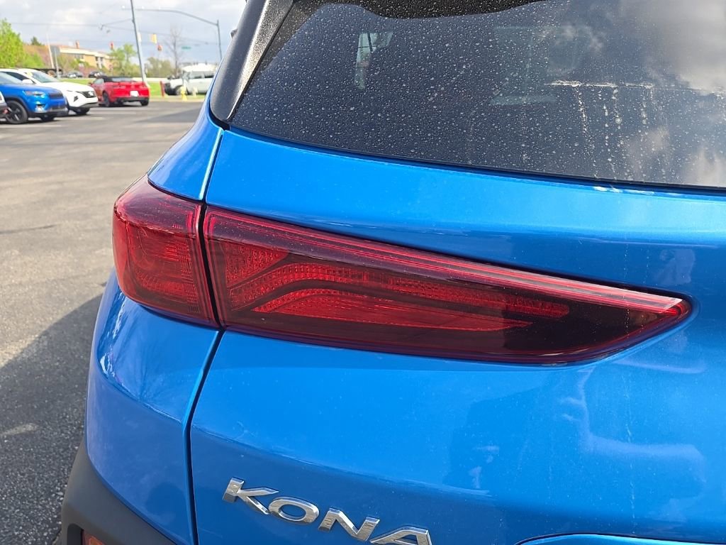 Used 2021 Hyundai Kona SEL w/ Cargo Package FWD image 10