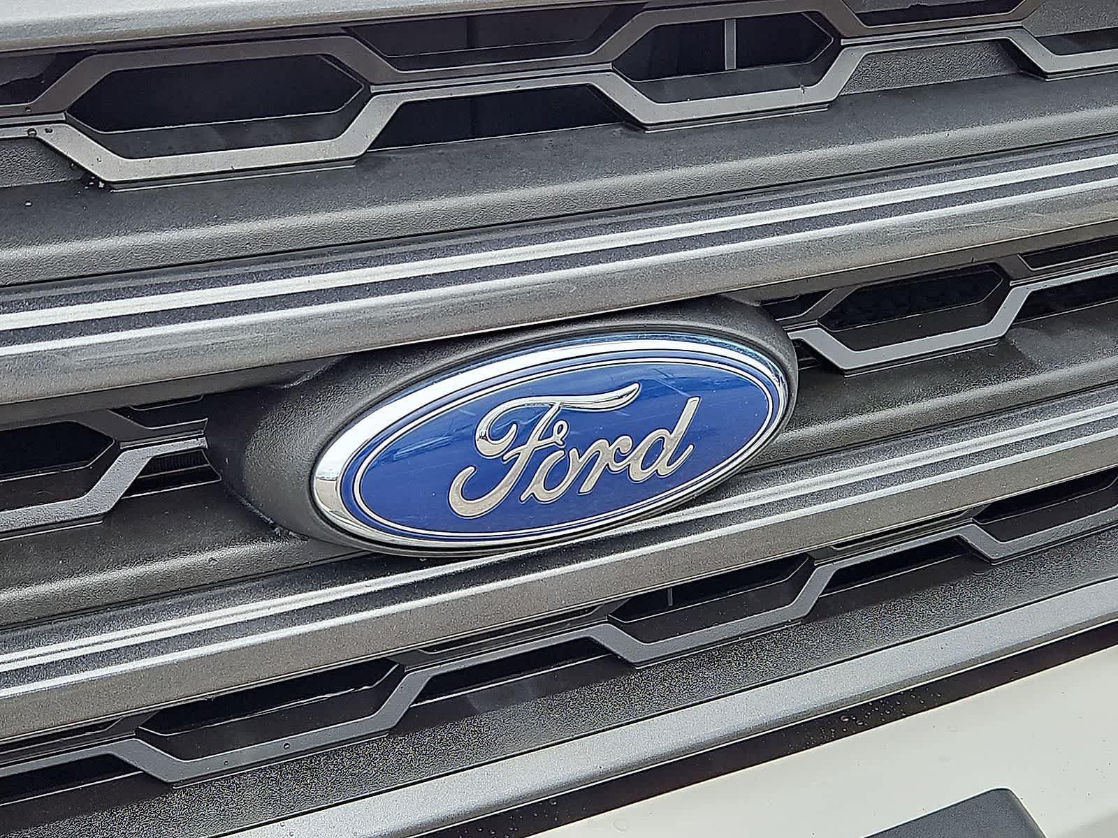 Used 2018 Ford EcoSport SES w/ SES Cold Weather Package AWD/4WD image 36