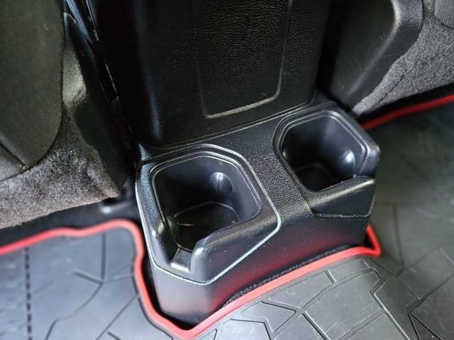 Used 2018 Jeep Wrangler Unlimited Sport image 26