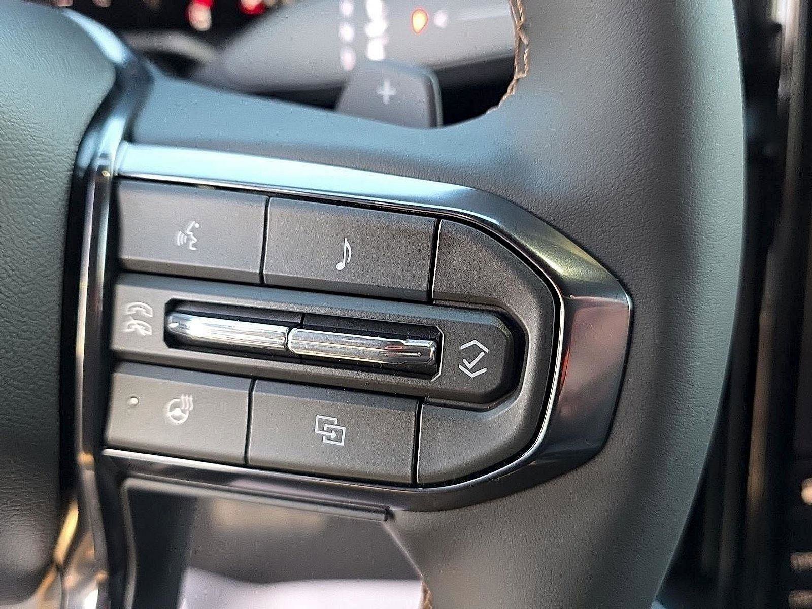 New 2026 GMC Acadia AT4 w/ Super Cruise Package image 23