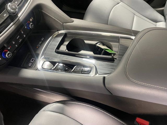 Used 2023 Buick Enclave Essence w/ Experience Buick Package image 17