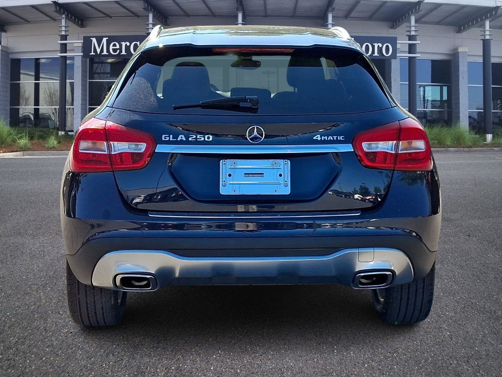 Used 2018 Mercedes-Benz GLA 250 4MATIC image 5