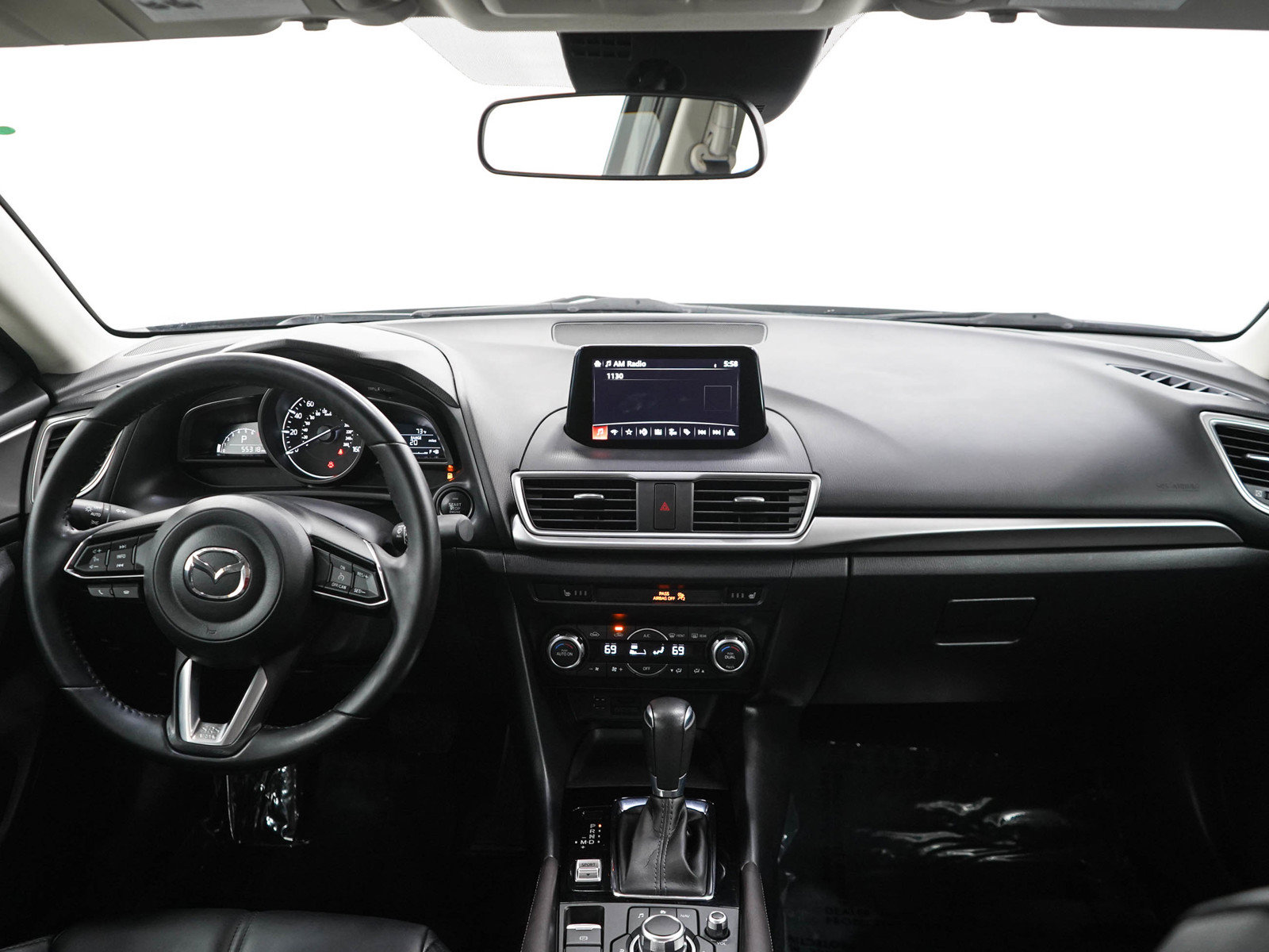 Used 2017 MAZDA MAZDA3 Touring FWD image 13