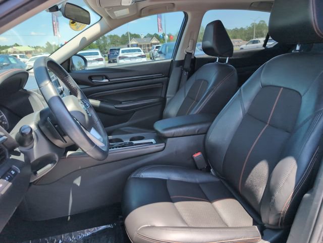 Used 2019 Nissan Altima 2.5 SR w/ SR Premium Package FWD image 13