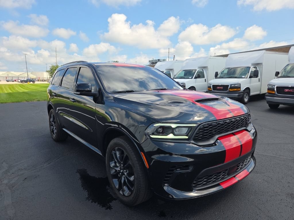 Used 2025 Dodge Durango R/T AWD/4WD image 3