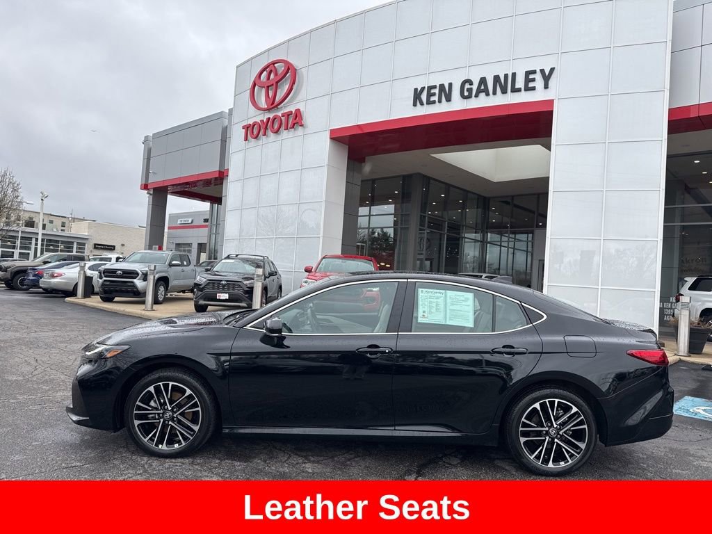 Used 2026 Toyota Camry XLE image 3