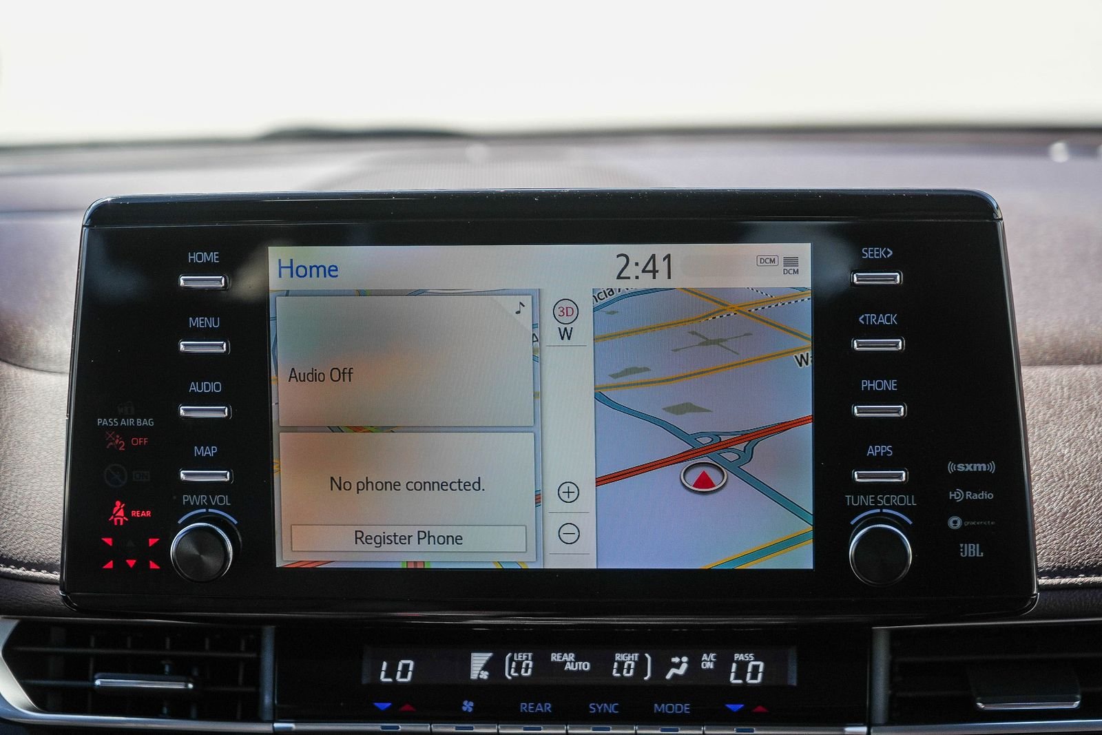 Certified 2024 Toyota Sienna Platinum FWD image 14
