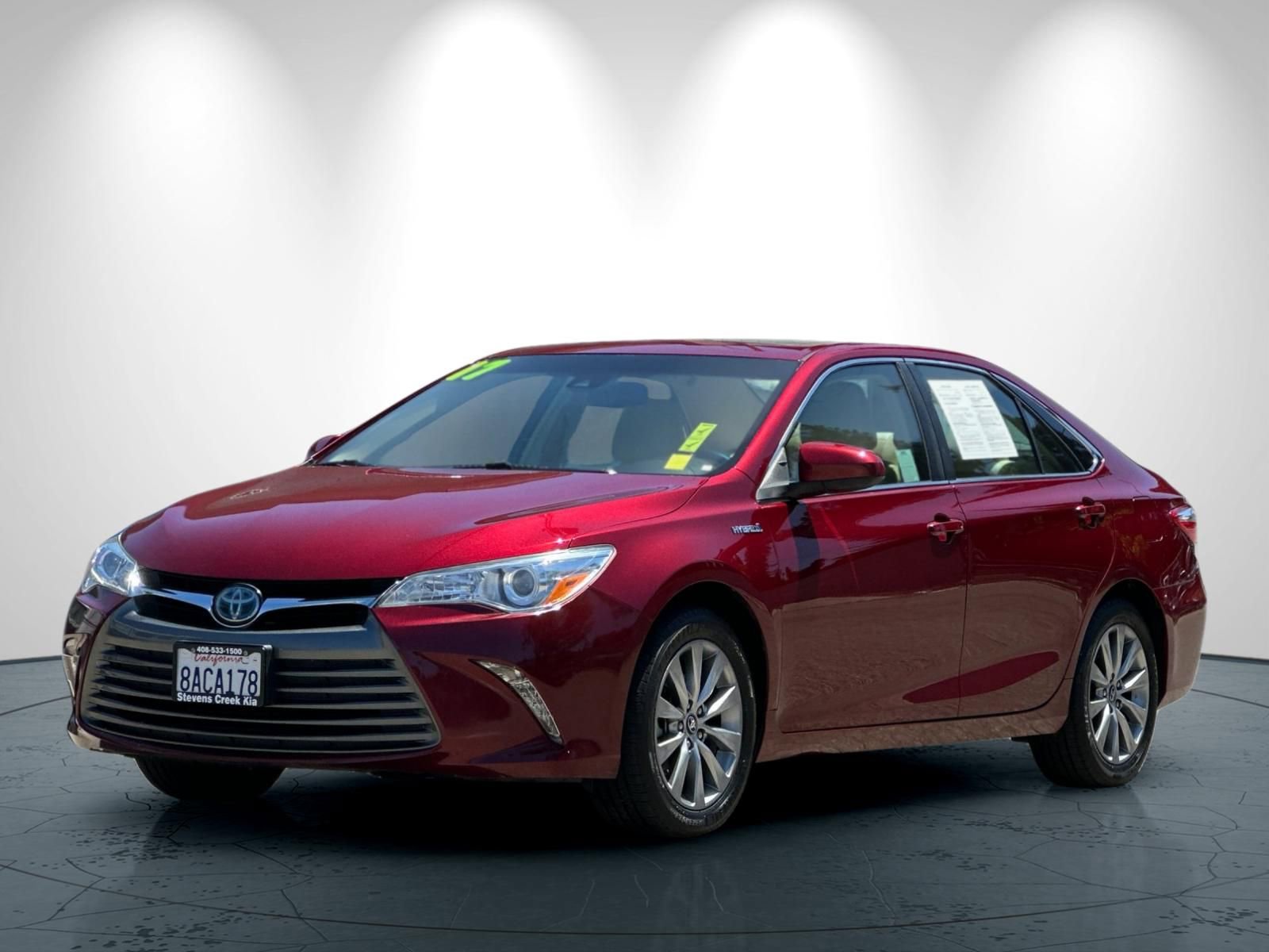 Used 2017 Toyota Camry XLE w/ Moonroof Package FWD image 8