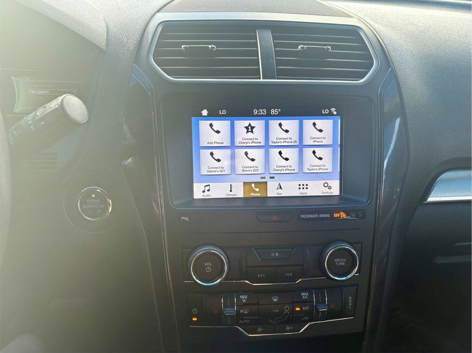 Used 2019 Ford Explorer XLT w/ Equipment Group 202A FWD image 14