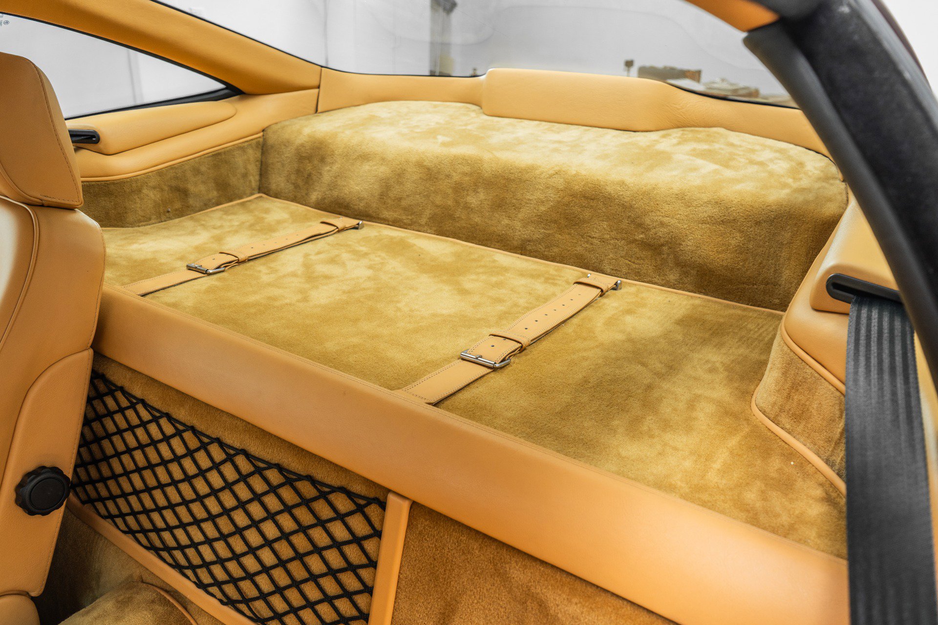 Used 1999 Ferrari 550 Maranello Coupe image 16