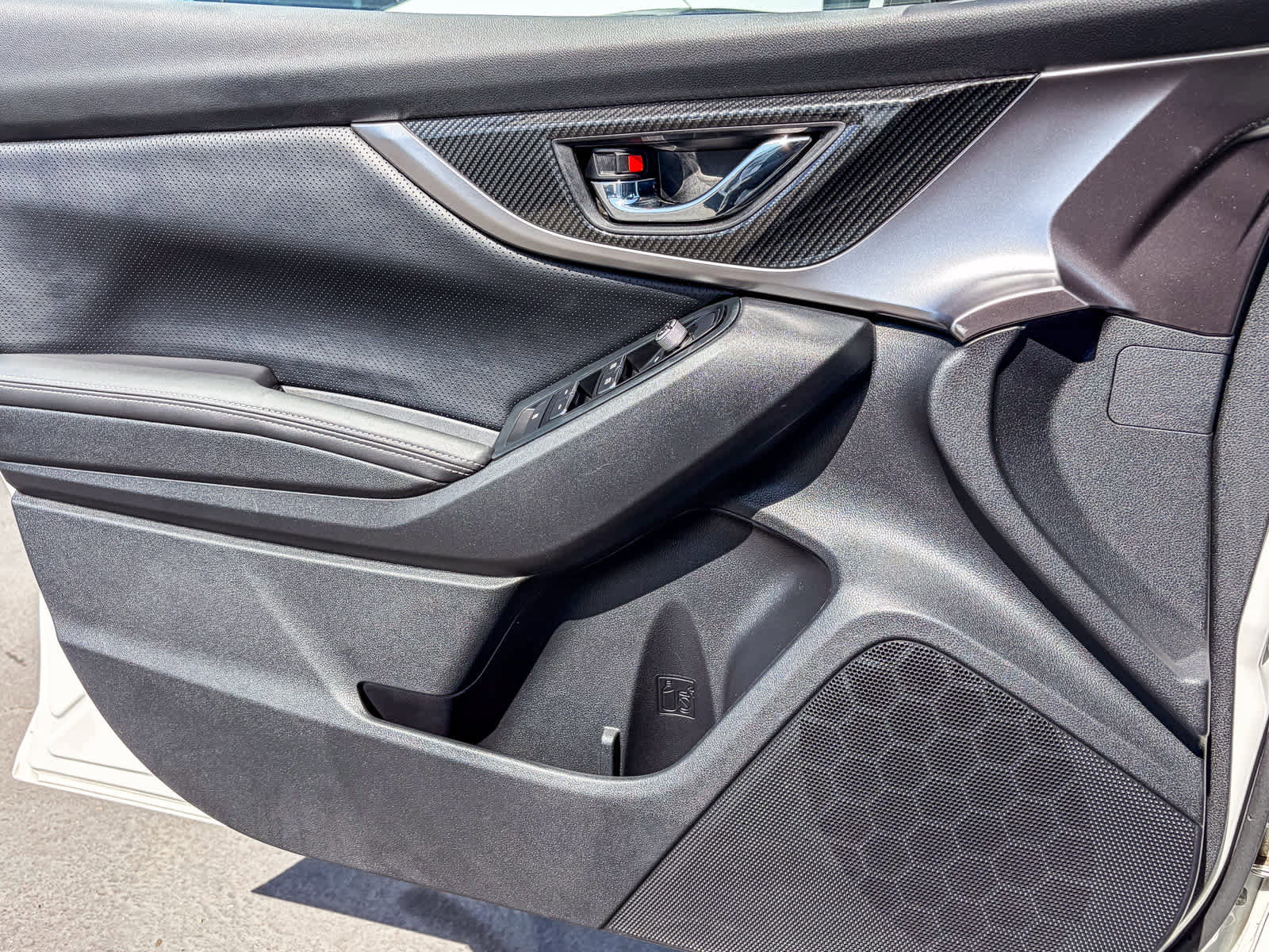 Used 2018 Subaru Impreza 2.0i Limited w/ Popular Package #2 image 19