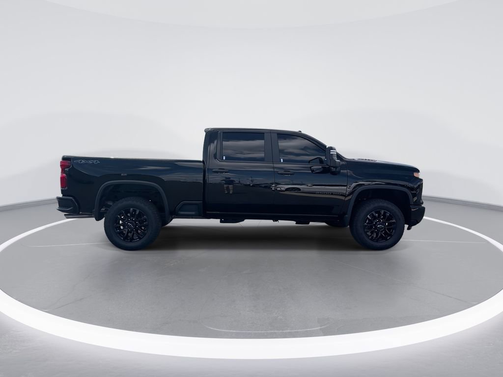 Used 2026 Chevrolet Silverado 2500 Custom w/ Custom Value Package image 9