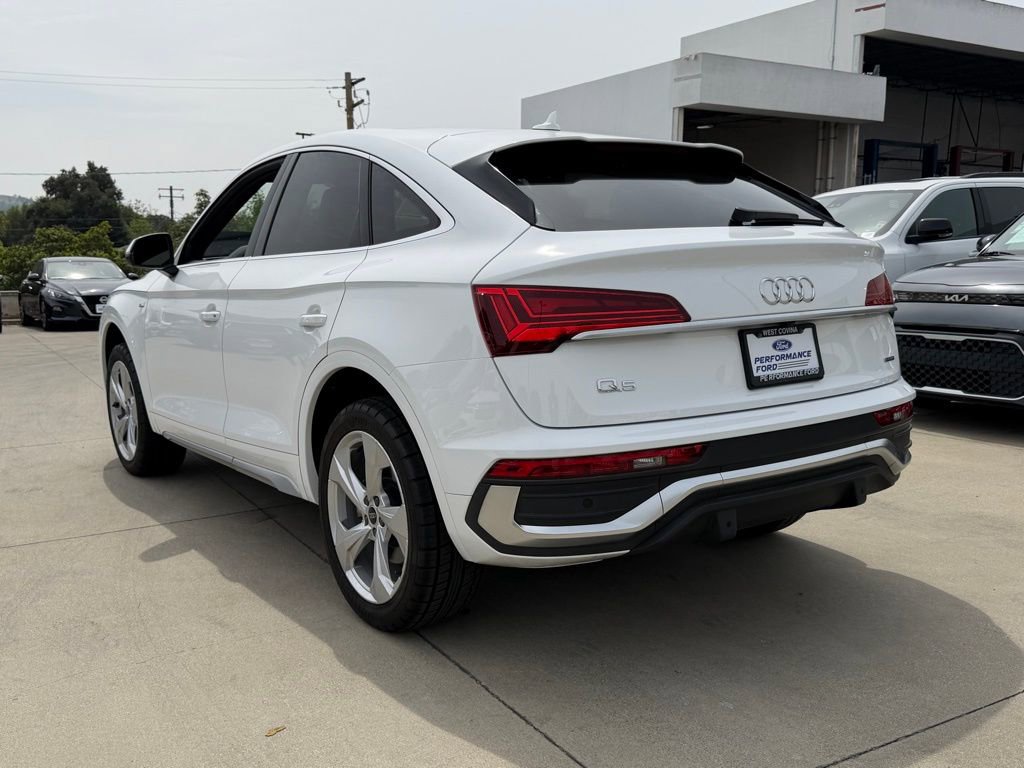 Used 2024 Audi Q5 2.0T Premium Plus w/ Premium Plus Package image 9
