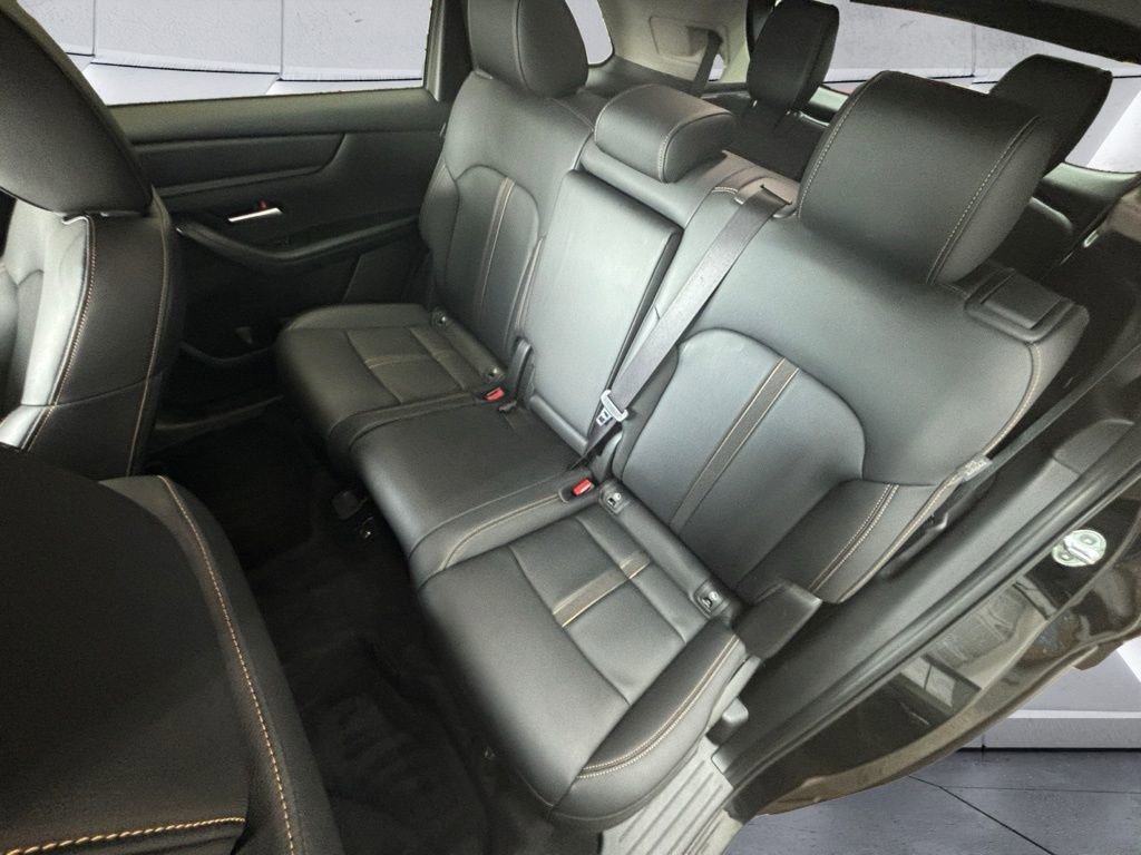 Used 2025 MAZDA CX-90 3.3 Turbo w/ Select Package image 19