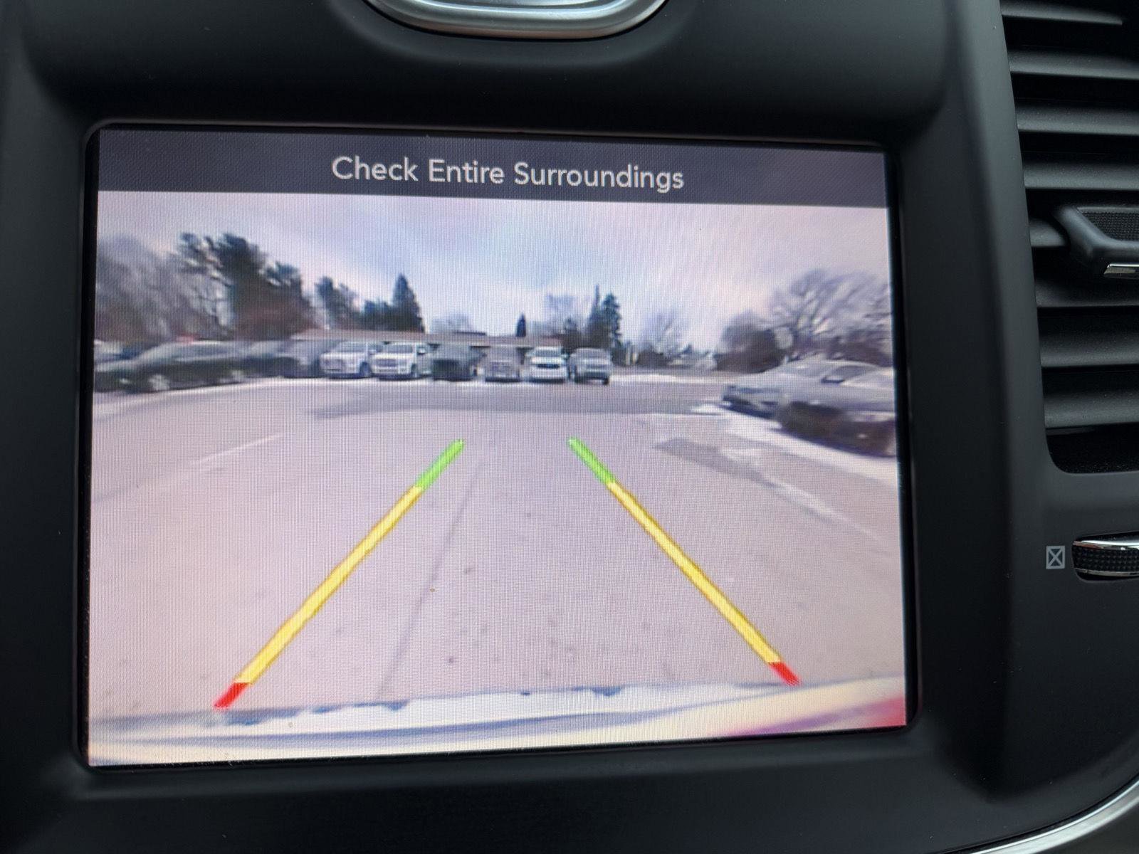 Used 2016 Chrysler 300 C image 16