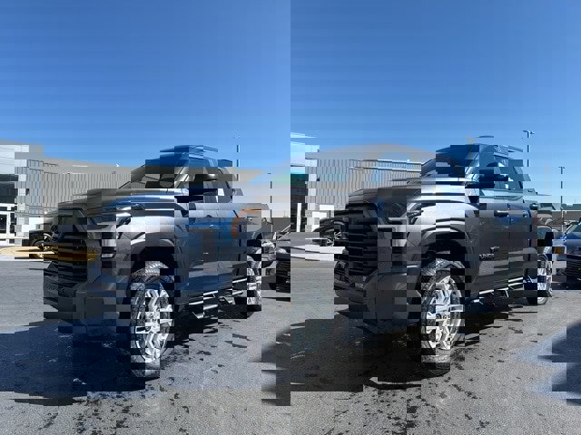 New 2026 Toyota Tundra SR5 image 3