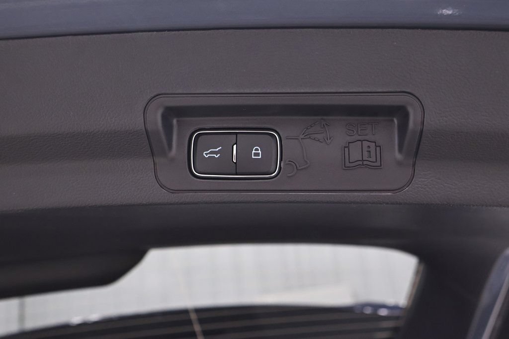 New 2026 Ford Explorer ST-Line w/ ST-Line Street Pack AWD/4WD image 35