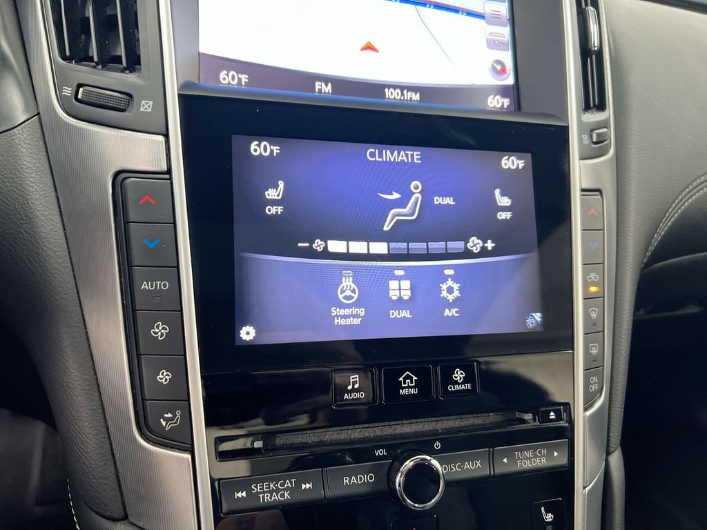 Used 2018 INFINITI Q60 3.0t Luxe w/ Sensory Package 3.0T Luxe AWD/4WD image 17