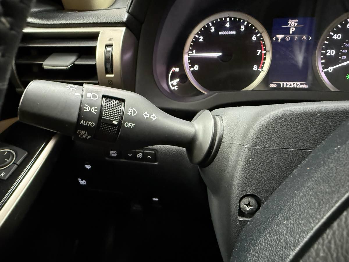 Used 2014 Lexus IS 350 AWD w/ Navigation Package image 16
