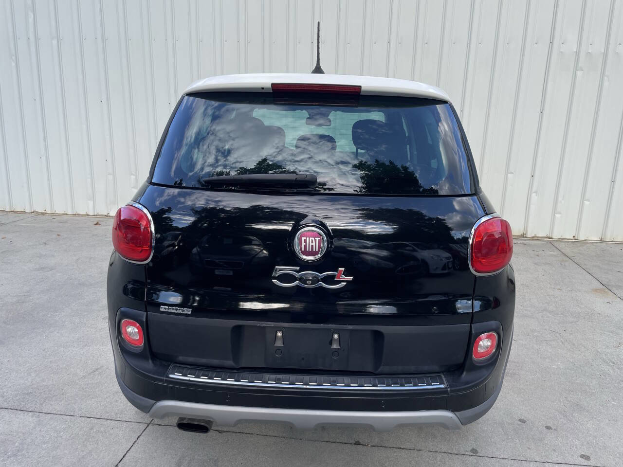 Used 2015 FIAT 500L Trekking image 4