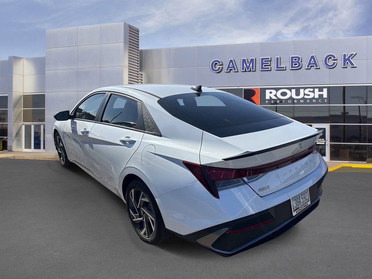 Used 2025 Hyundai Elantra Sport FWD image 6
