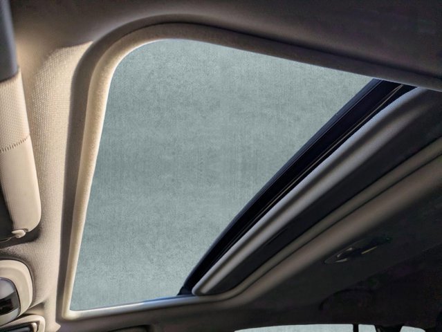 Used 2024 Subaru Crosstrek 2.0i Premium AWD/4WD image 13